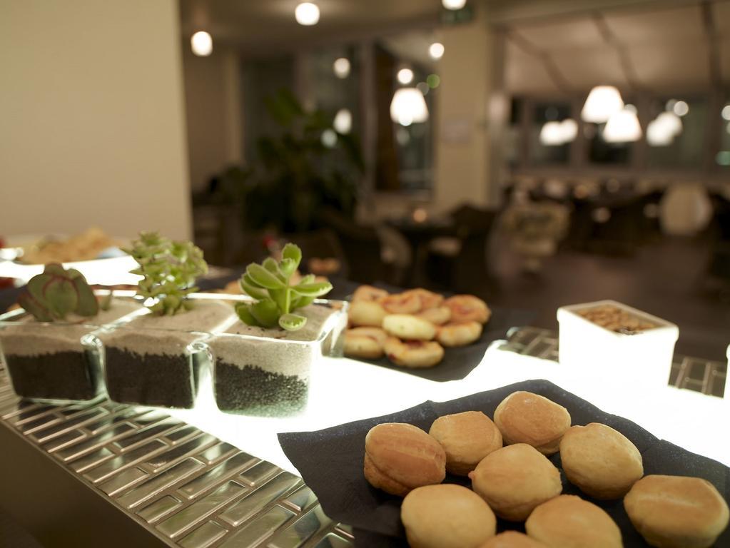 Hotel Montini Linate Airport Peschiera Borromeo