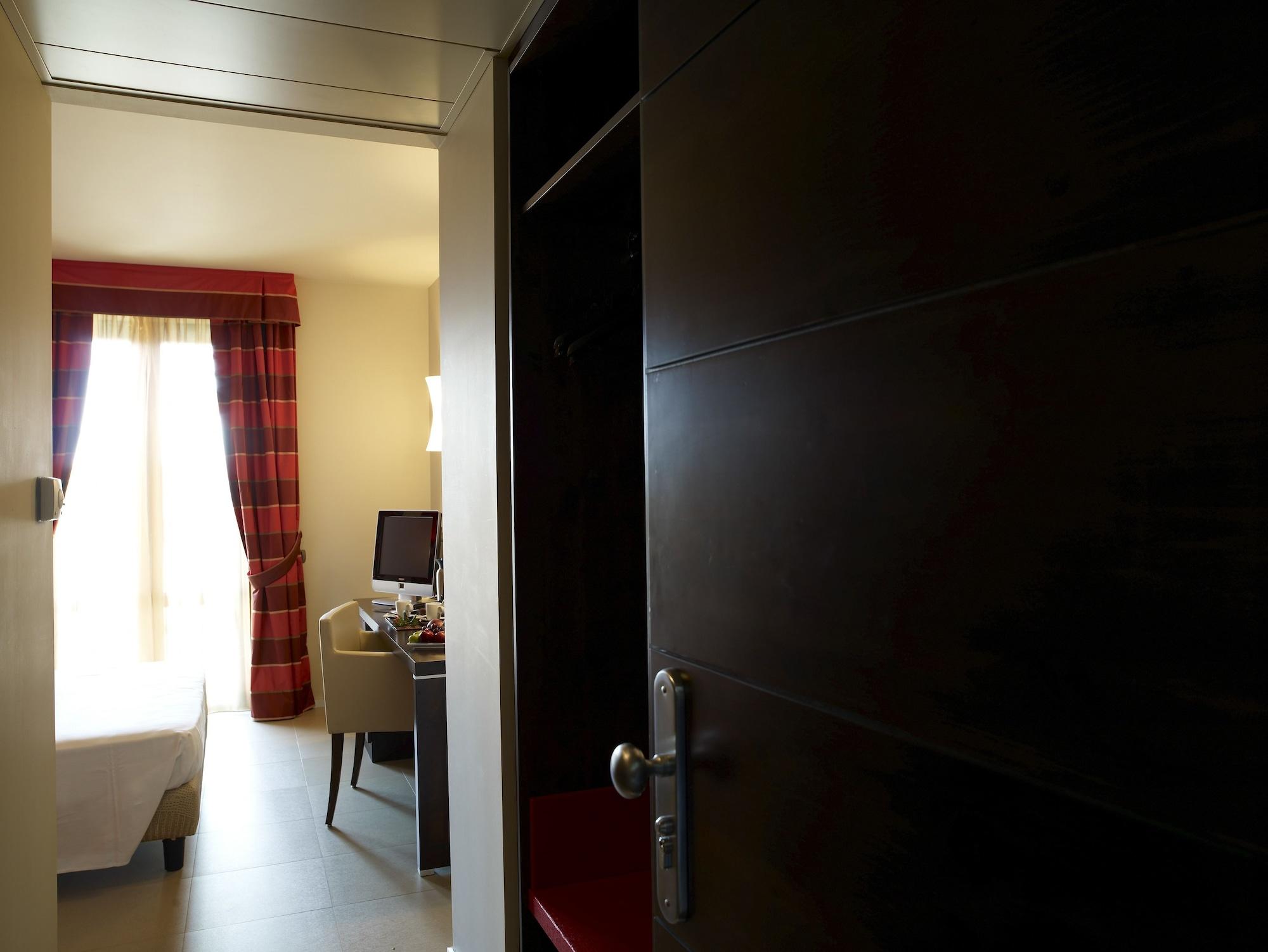 Hotel Montini Linate Airport