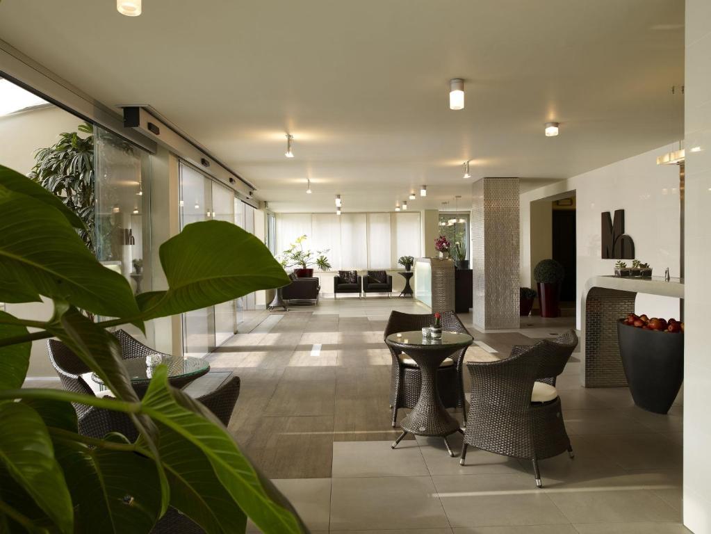 Montini Linate Airport Hotel Peschiera Borromeo